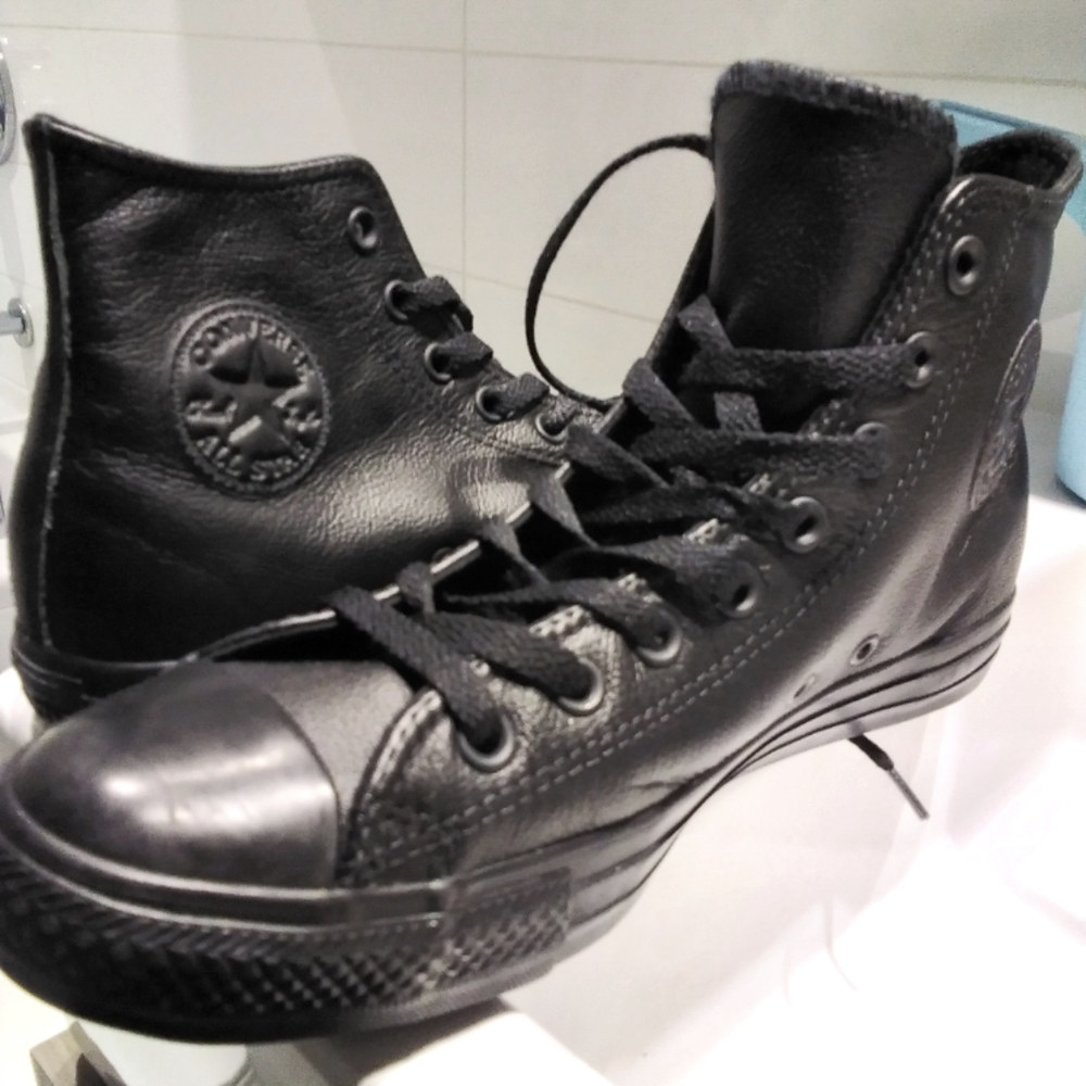 Brand new shoes men's size 8